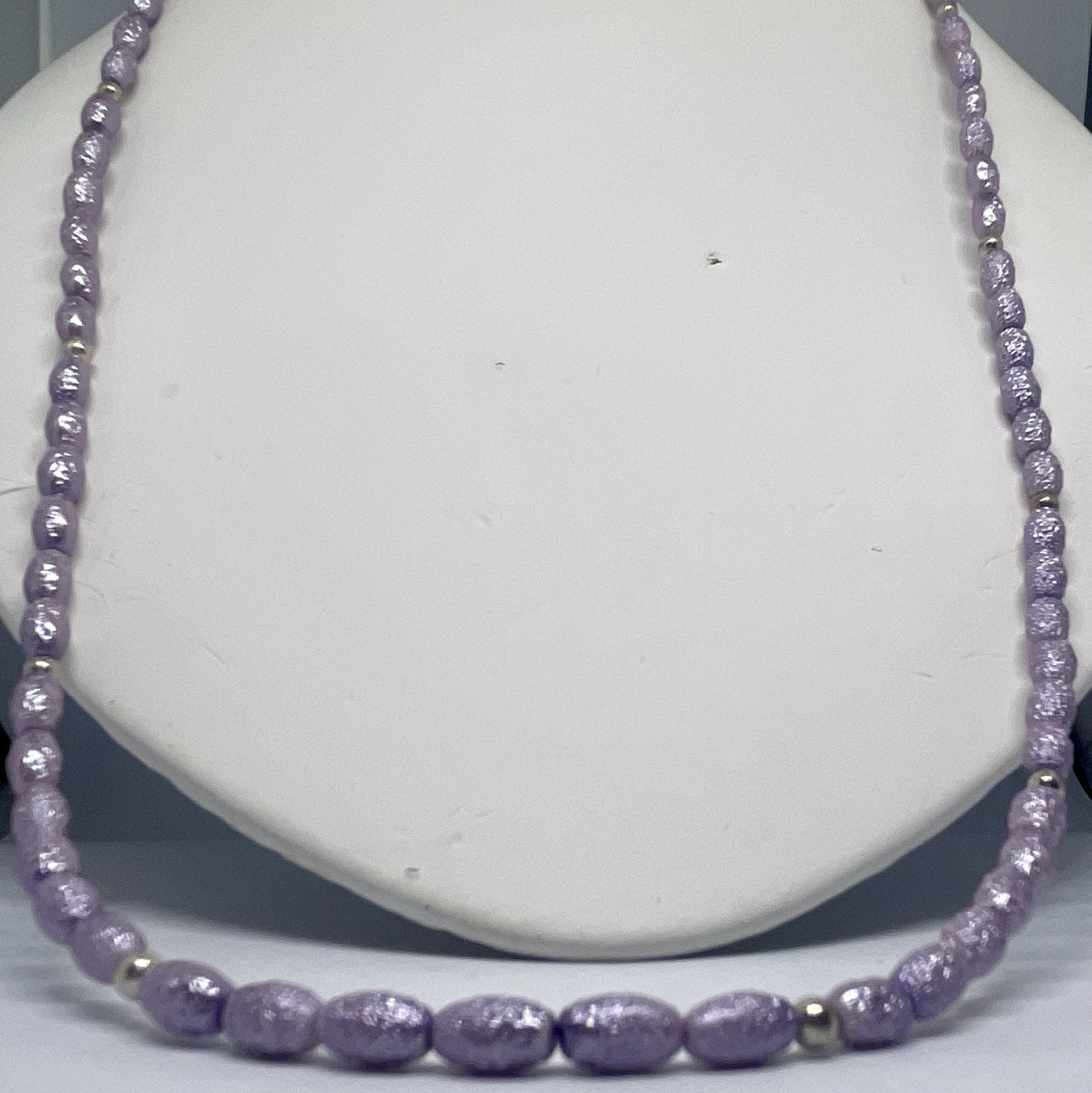 Fab 1950s Lavender Freshwater Pearls Necklace Orate Magnetic Clasp Japan VTG