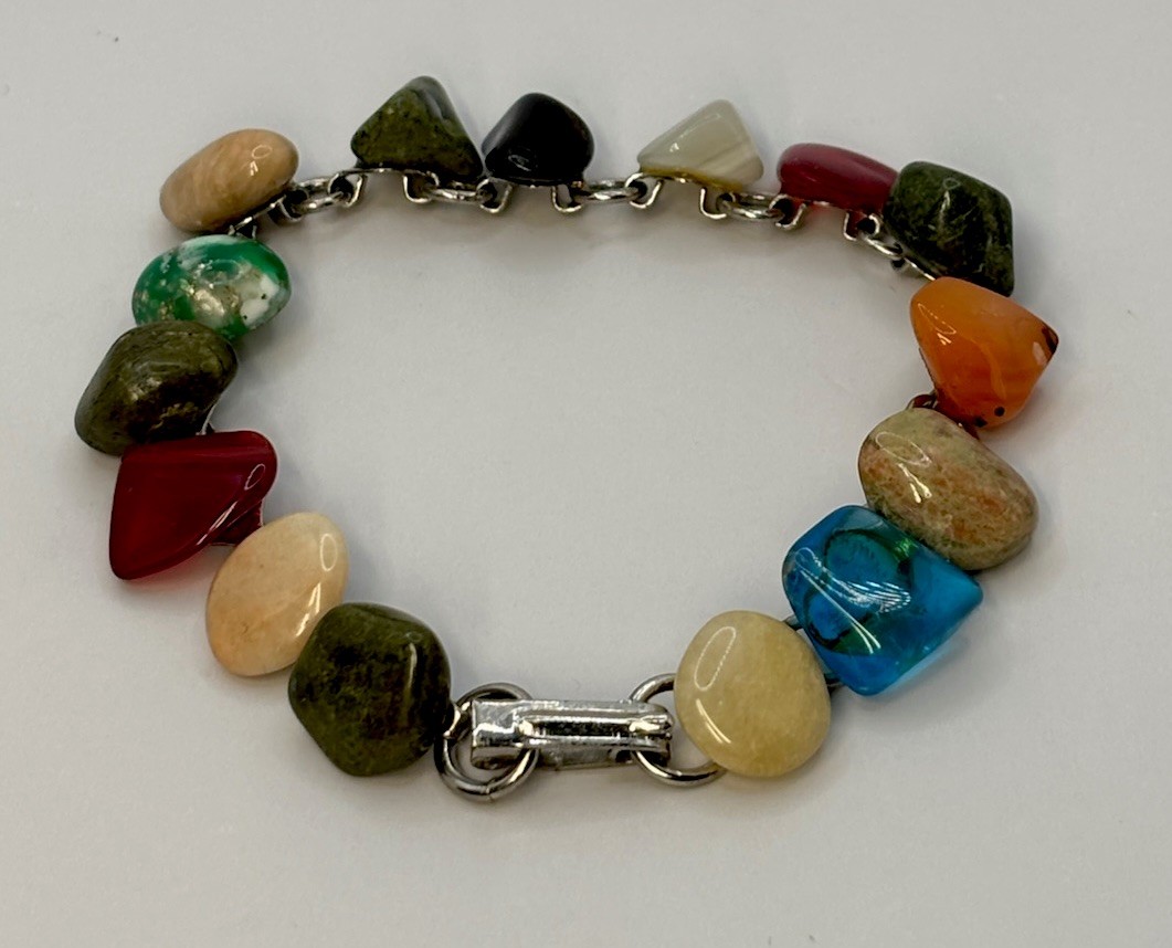Vintage Link Polished Stone Glass Tumbled Agate Bracelet Rainbow 6.5”