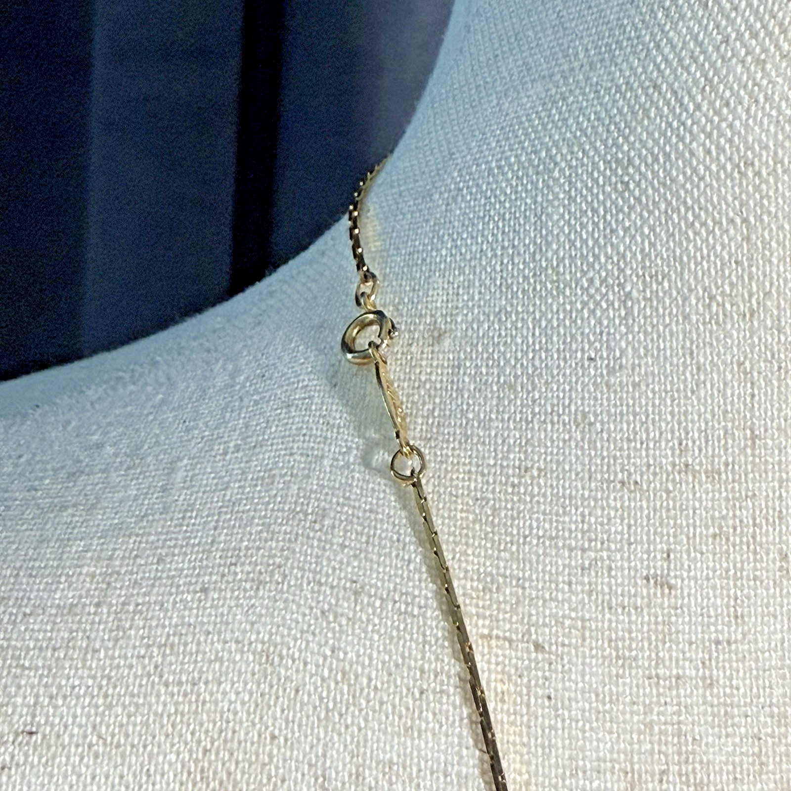 Vintage Napier Gold Tone Snake Chain Necklace 30″ Long 2mm Layering or Charm EUC