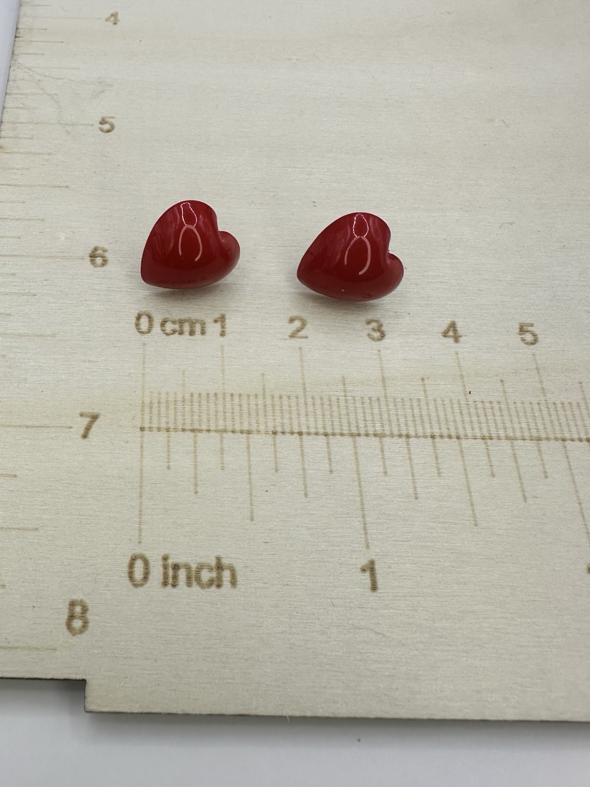 Vintage Acrylic Heart Pierced Earrings Red Acrylic Valentine Love Retro Cute