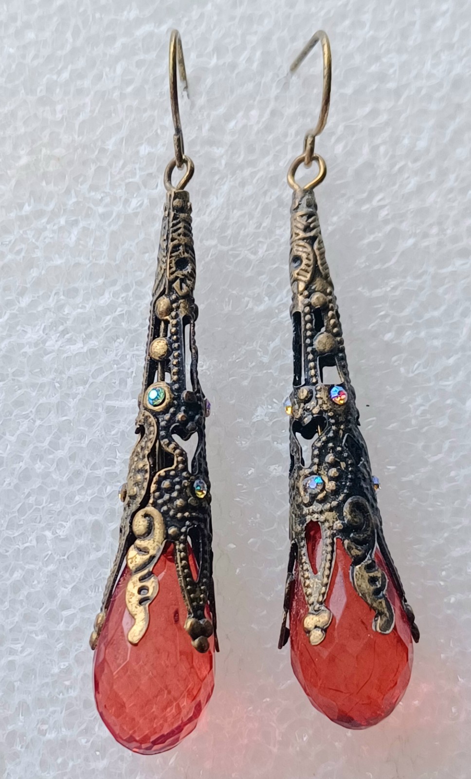 Vintage Czech Amber Lucite Brass Plated Dangle Wire Earrings