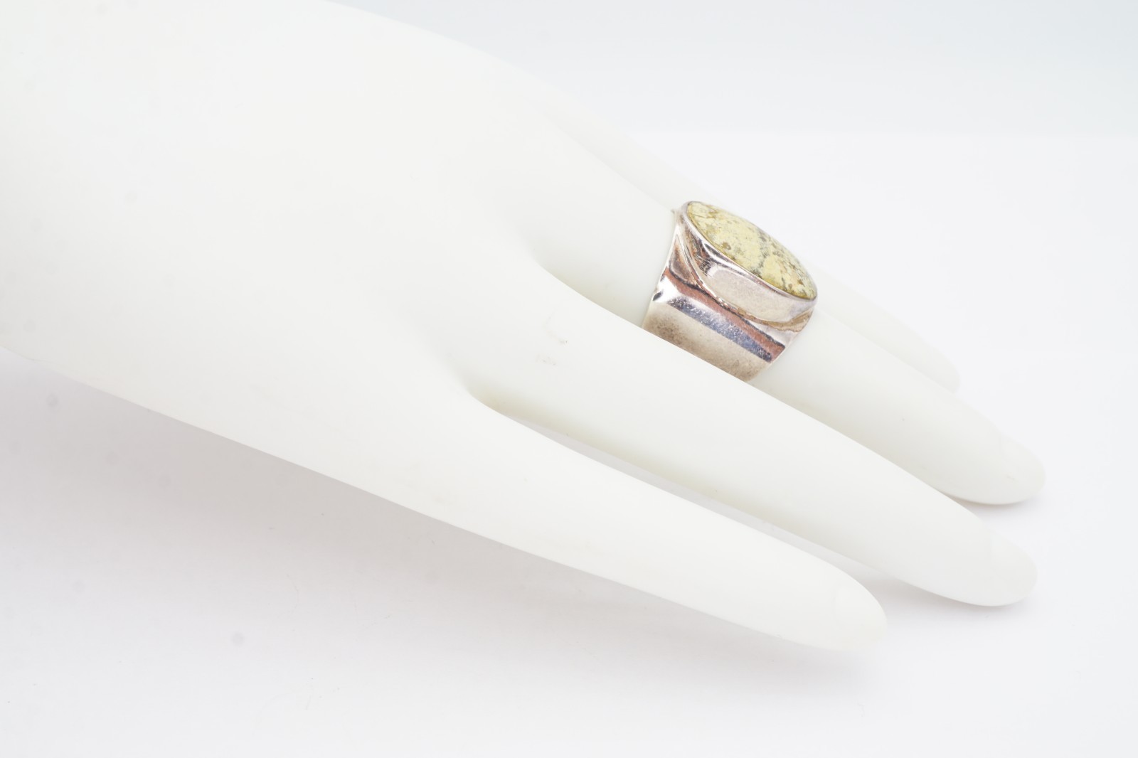 Vintage 950 Silver Multi Color Stone Ring Size 7.25