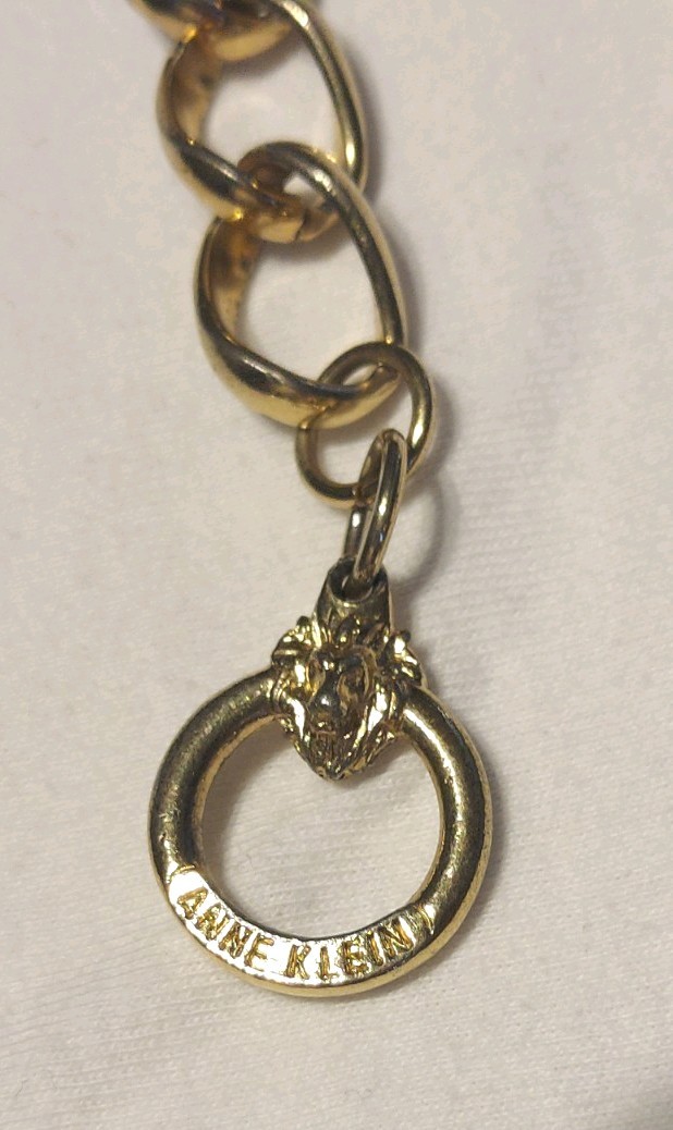 Lot Of 10 Random Costume/Gold Pieces Of Jewelry PLEASE SEE ALL PHOTOS
