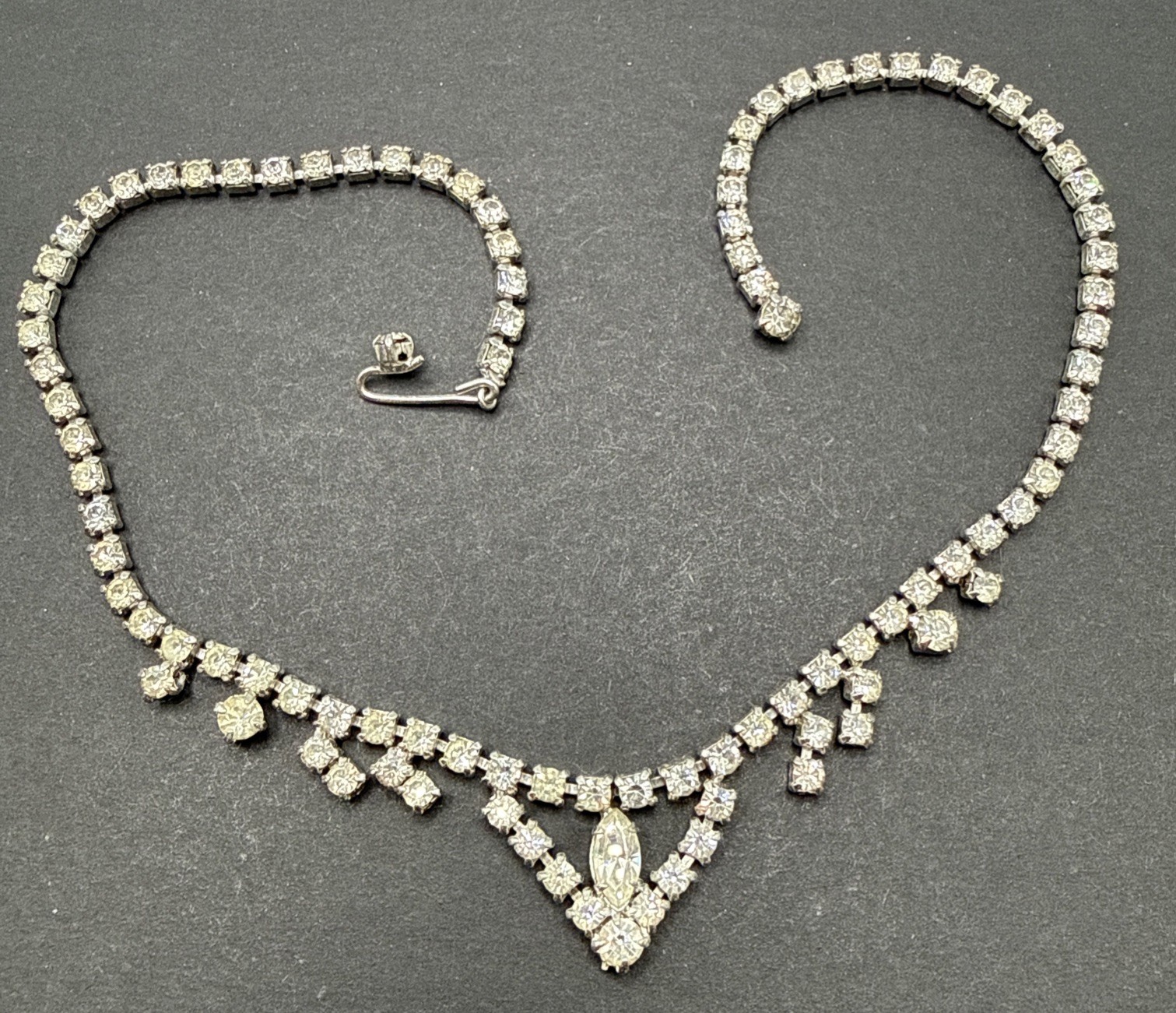 Vintage Clear Rhinestone Necklace Silver Tone 14” J151