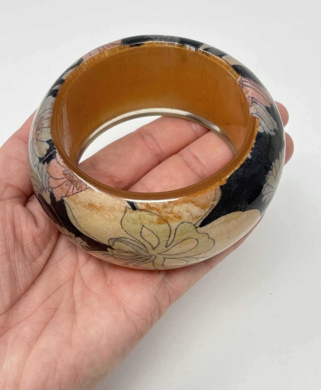Vintage Chunky Floral Encased Wood Bangle Bracelet Y2K Boho 8″ Stackable