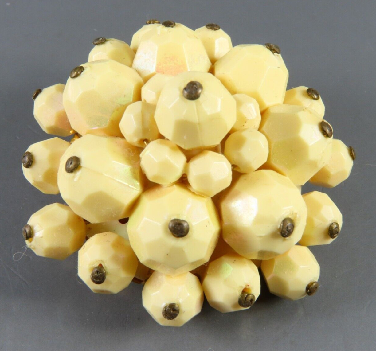 Vintage CREAM/IVORY COLOR BEADS Beaded Brooch Pin MADE IN AUSTRIA Bronze Trim