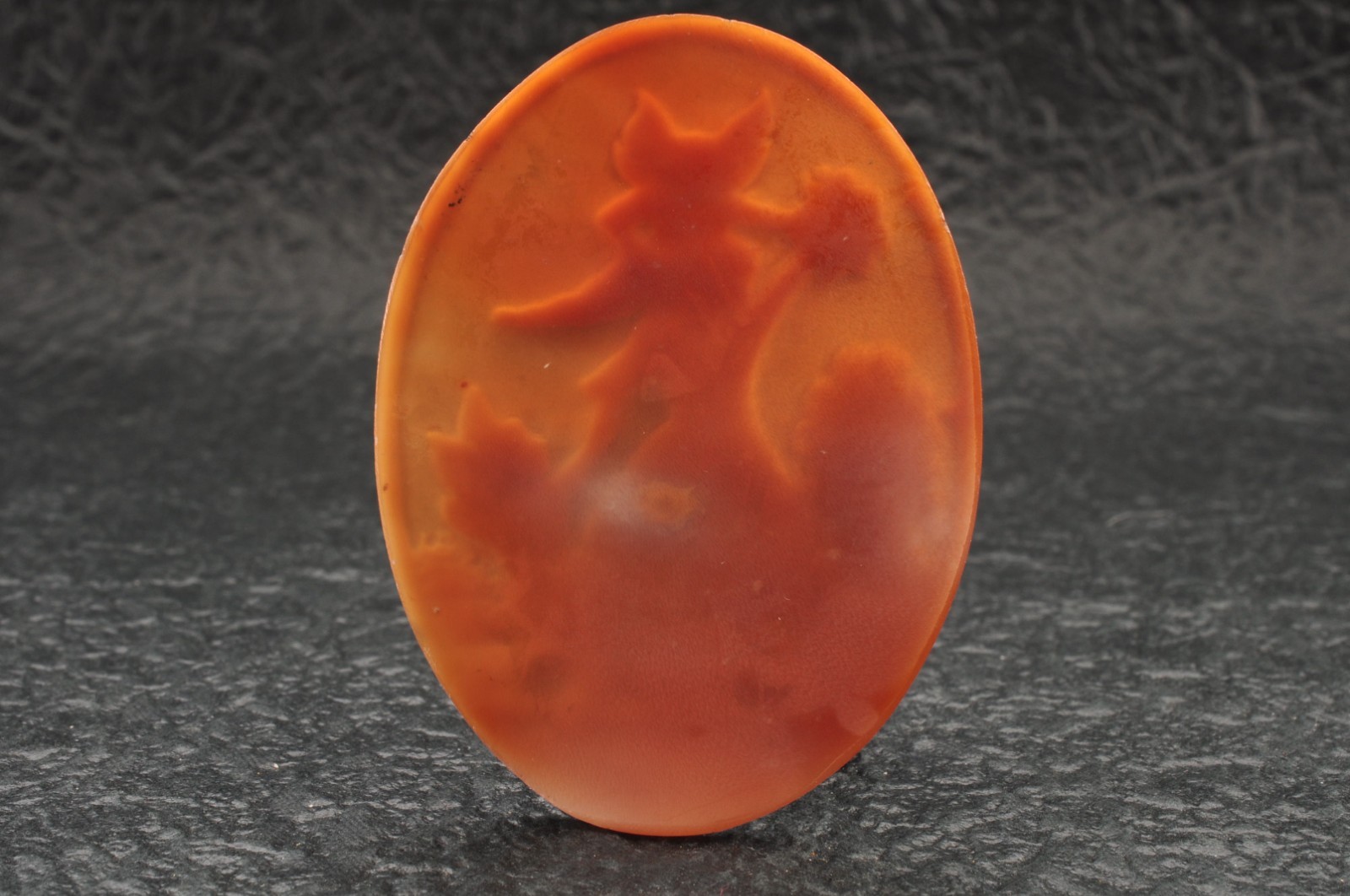 Vintage oval shell cameo, “Girl and angel”, (45.5ct) sign by artist with case.