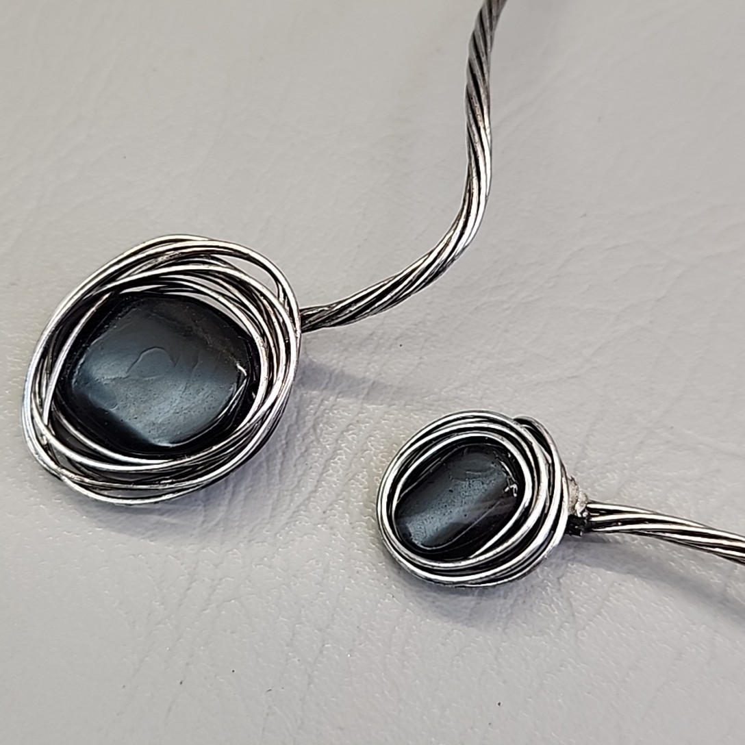 Vintage Artisan Necklace Black Onyx Drop Silver Twist Wire Collar Choker 17″