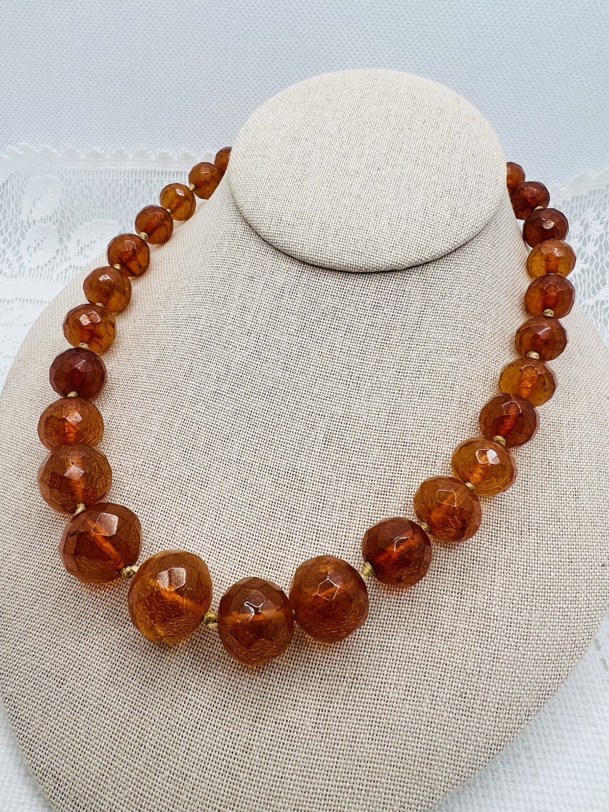 Vintage Rare GORGEOUS FACETED AMBER Hand Knotted NECKLACE – 44 GRAMS