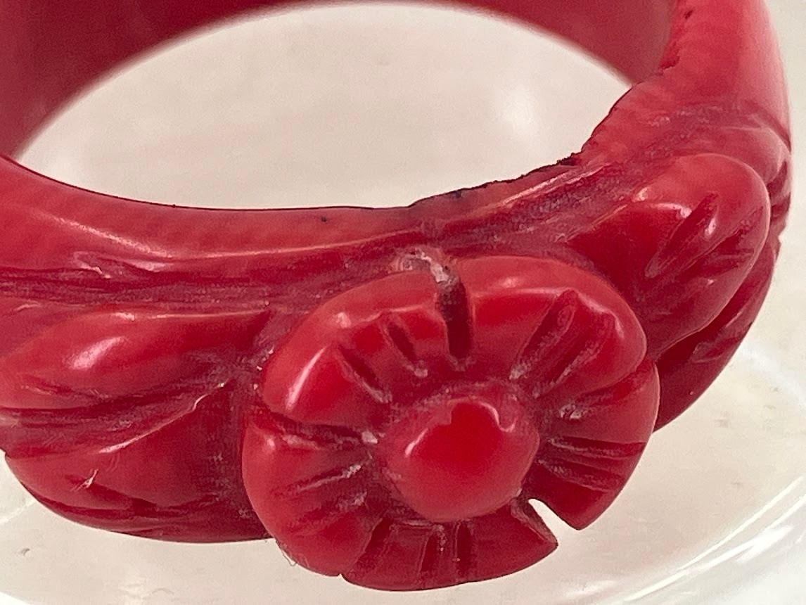 Vintage Coral Ring Carved Red Flower Sz 7.5 READ