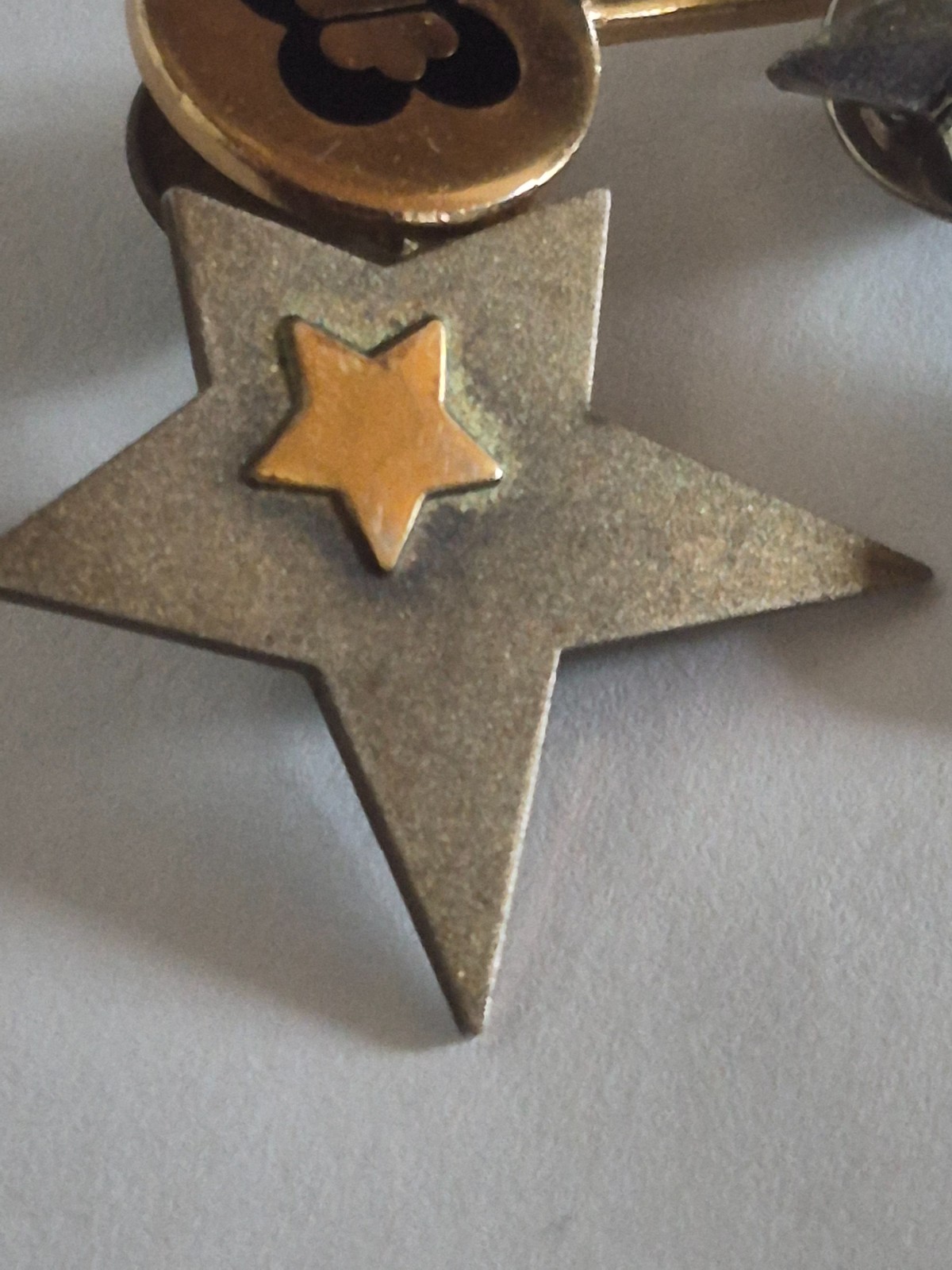 VINTAGE Set of 3 Tac Pins – Key, Star, Comet Gold / Silver Tone