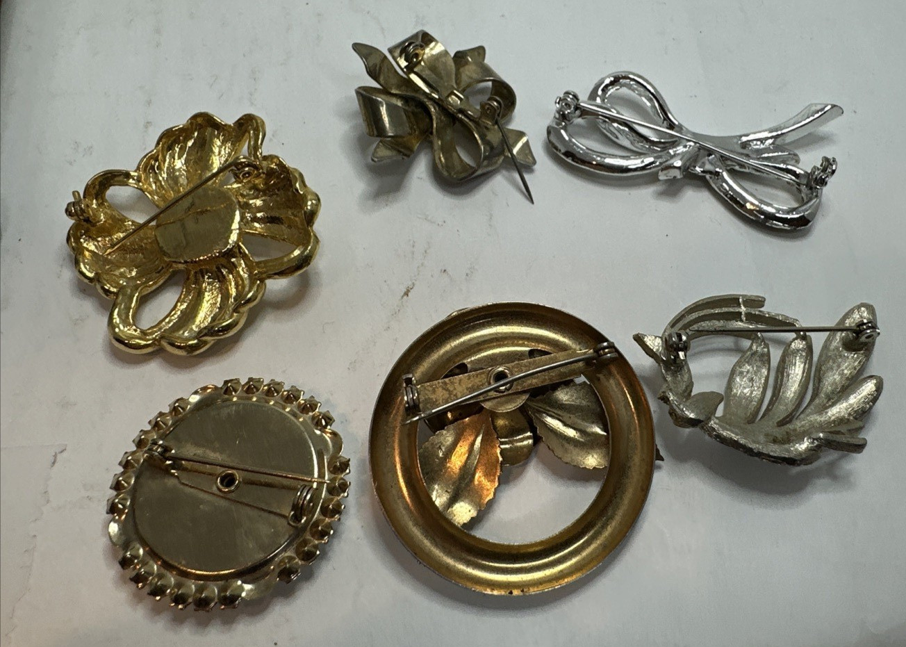 Costume Jewelry & Antique Lot in Brass-Lined Case – 19+ Pieces Pins, Bracelets