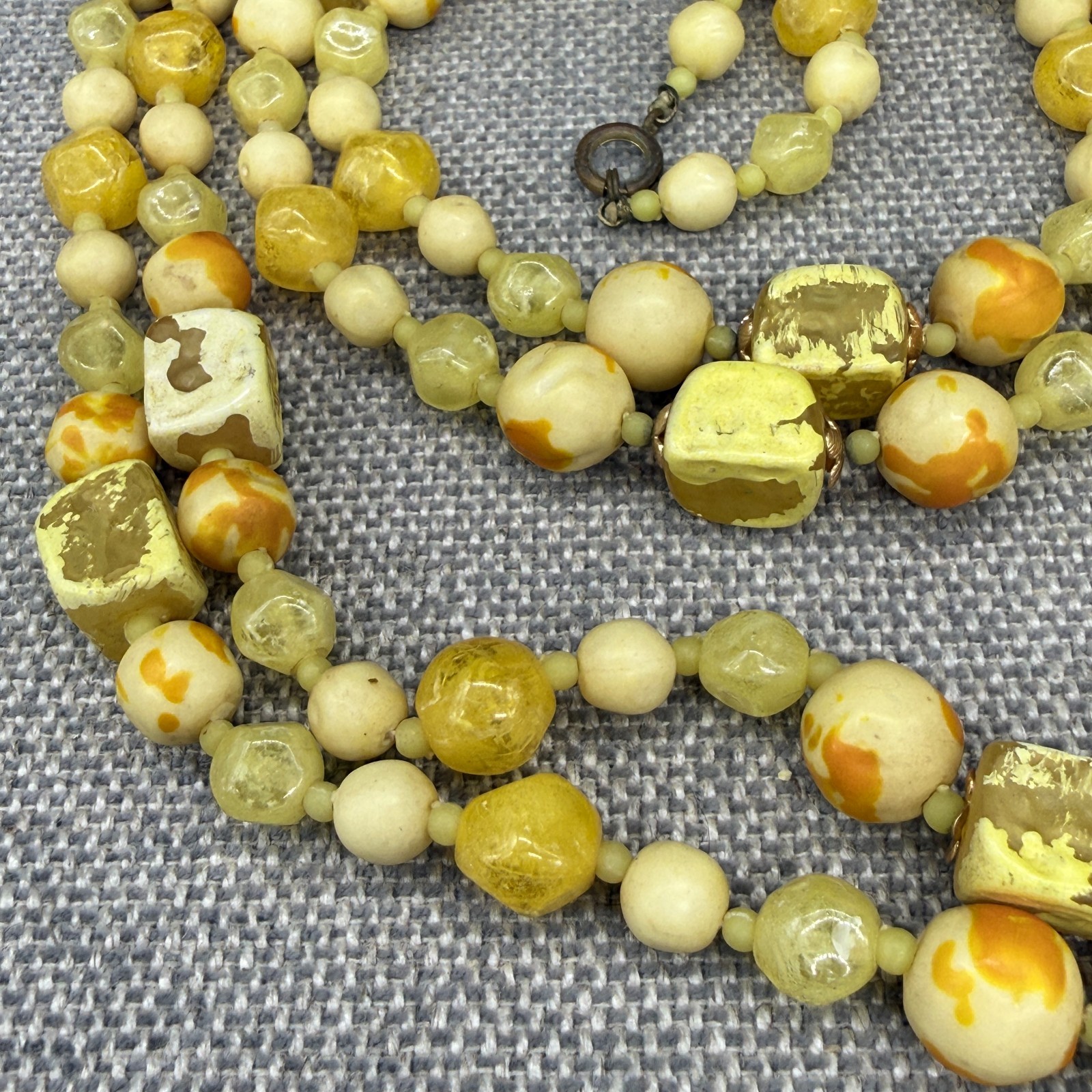 Vintage Necklace Mottled Acrylic Lucite Beads Yellow Green Opera Length 51 Inch