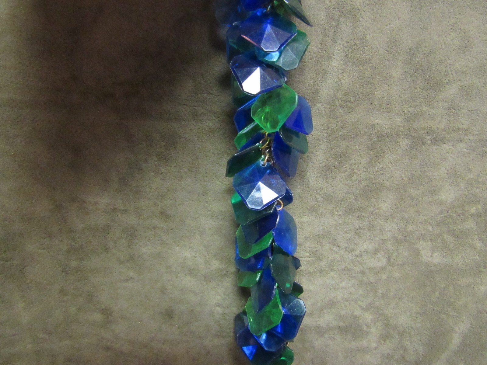 Vintage 1950’s Colt Stone Blue Green Plastic Cubes Brass Chain Bracelet