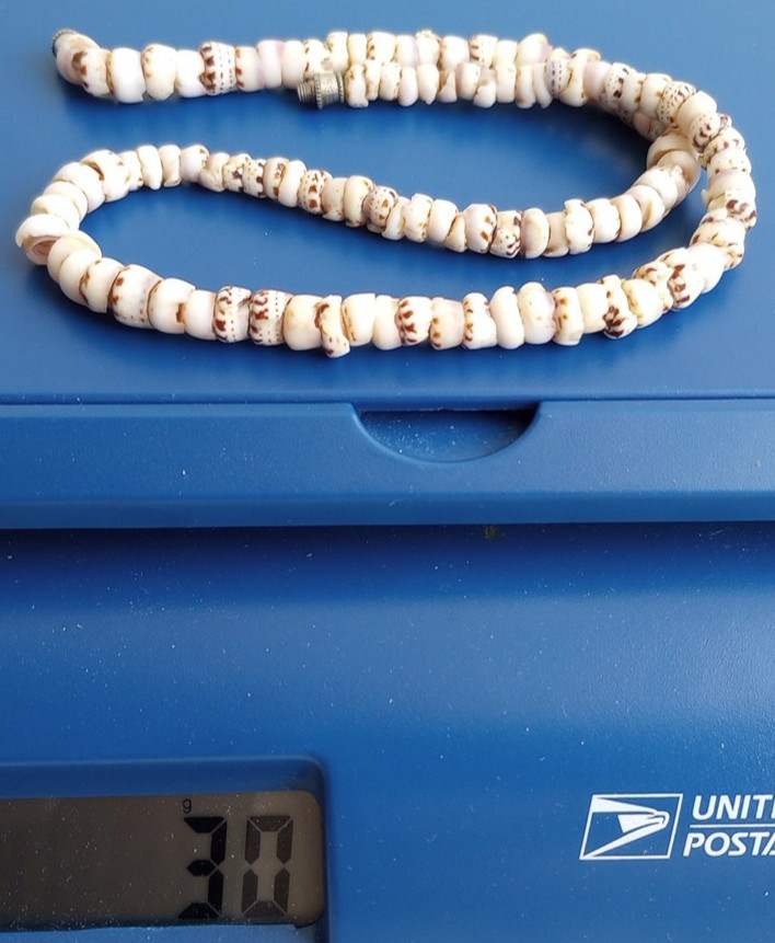 TIGER PUKA SHELL Necklace Vtg Hawaiian Barrel Clasp surfer 6-7mm, 16.75″, 30g