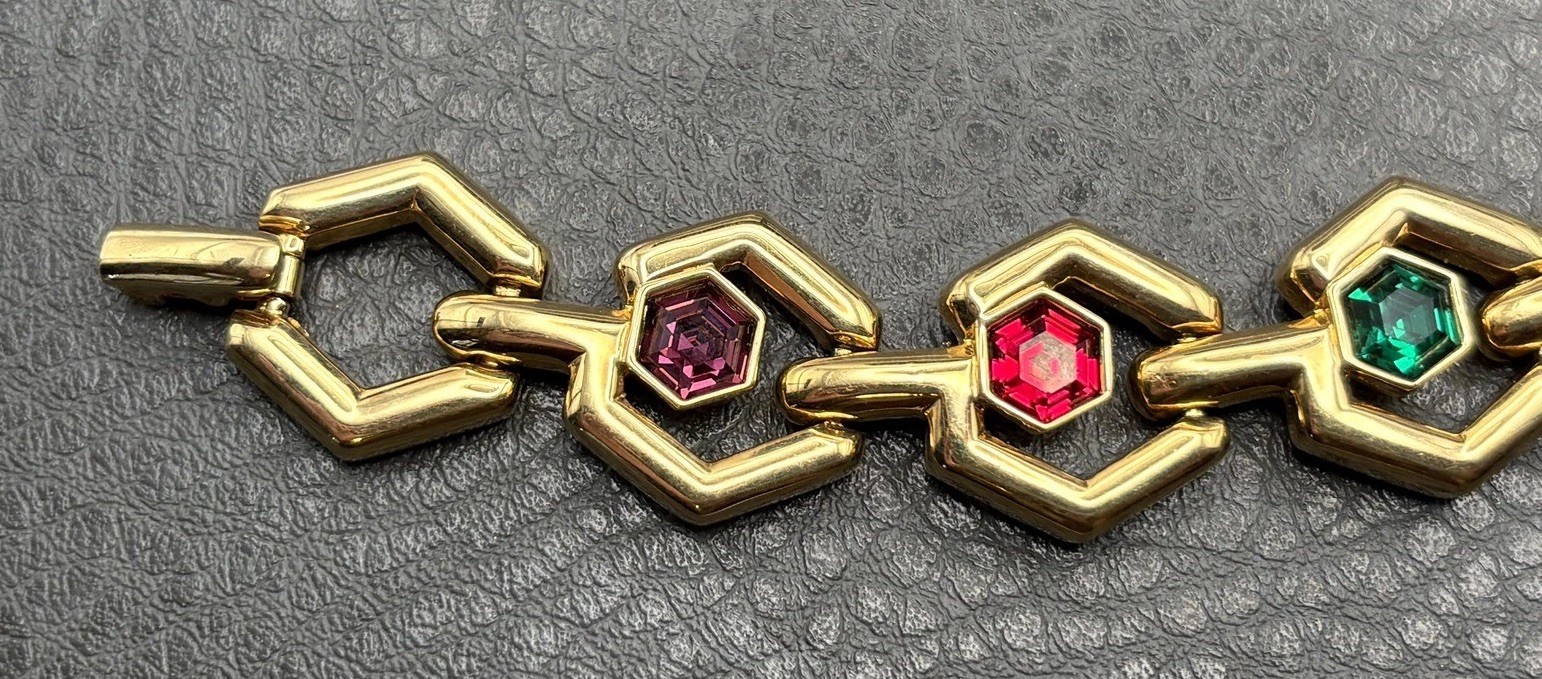 VTG 80s SWAROVSKI SWAN Gold Tone Hexagon Link Bracelet Green Purple Red Crystal