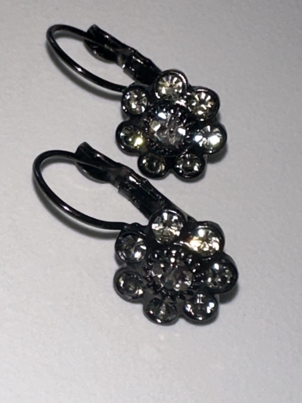 VTG Dark Grey Drop Leverback Earrings W/Crystals in a Floral Shape/Pierced Ears
