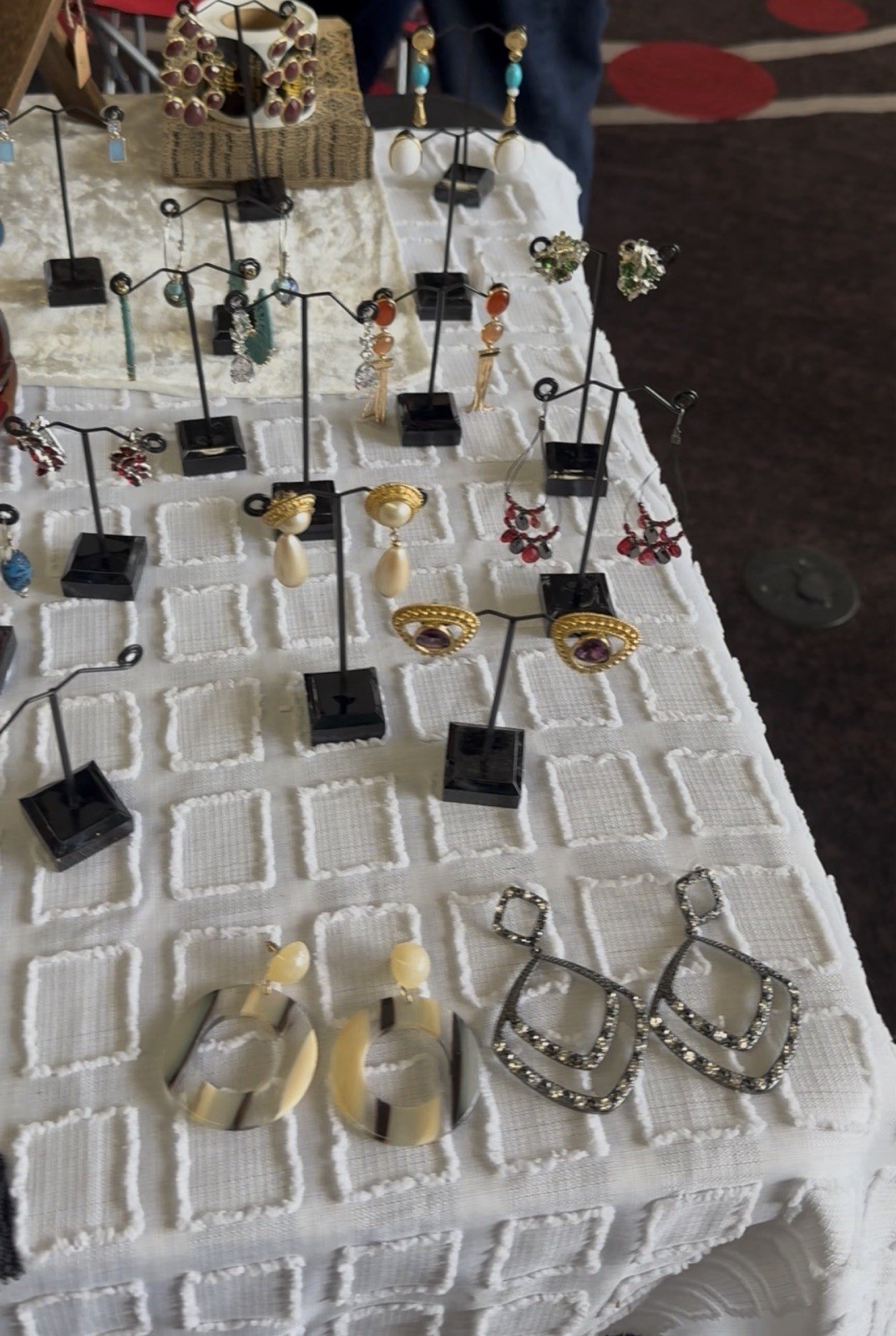Vintage Jewelry Set 100+pc, Crystal, Stone, Glass, Metal Jewelry NO JUNK