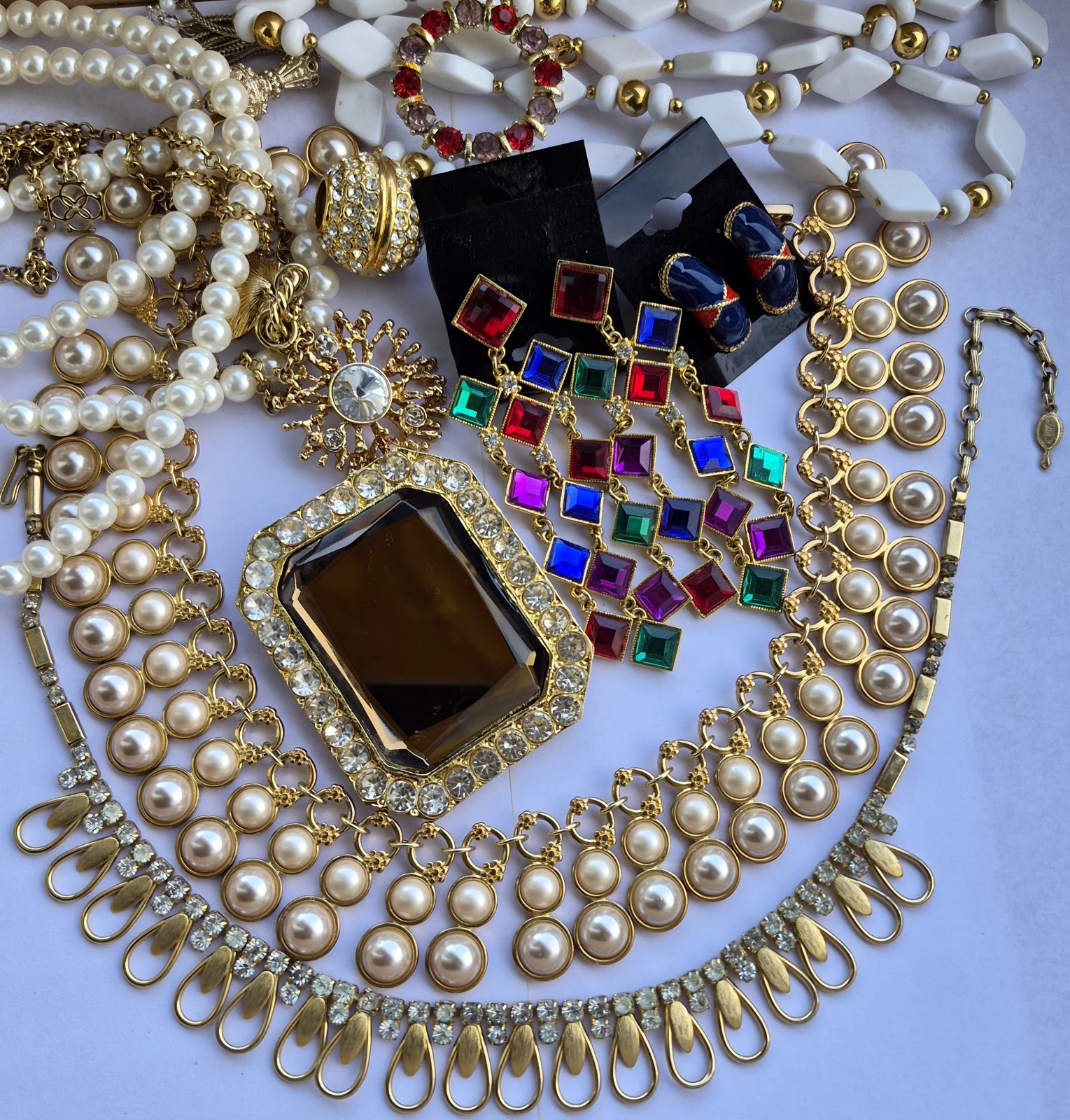 Huge Vintage Jewelry Lot 165 Gold and Silvertone Givenchy Trifari Juliana