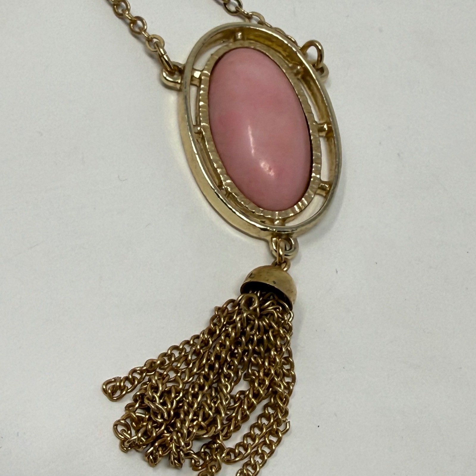 Sarah Coventry Vintage Gold Tone Pink Cabochon Tassel Pendant Long Necklace