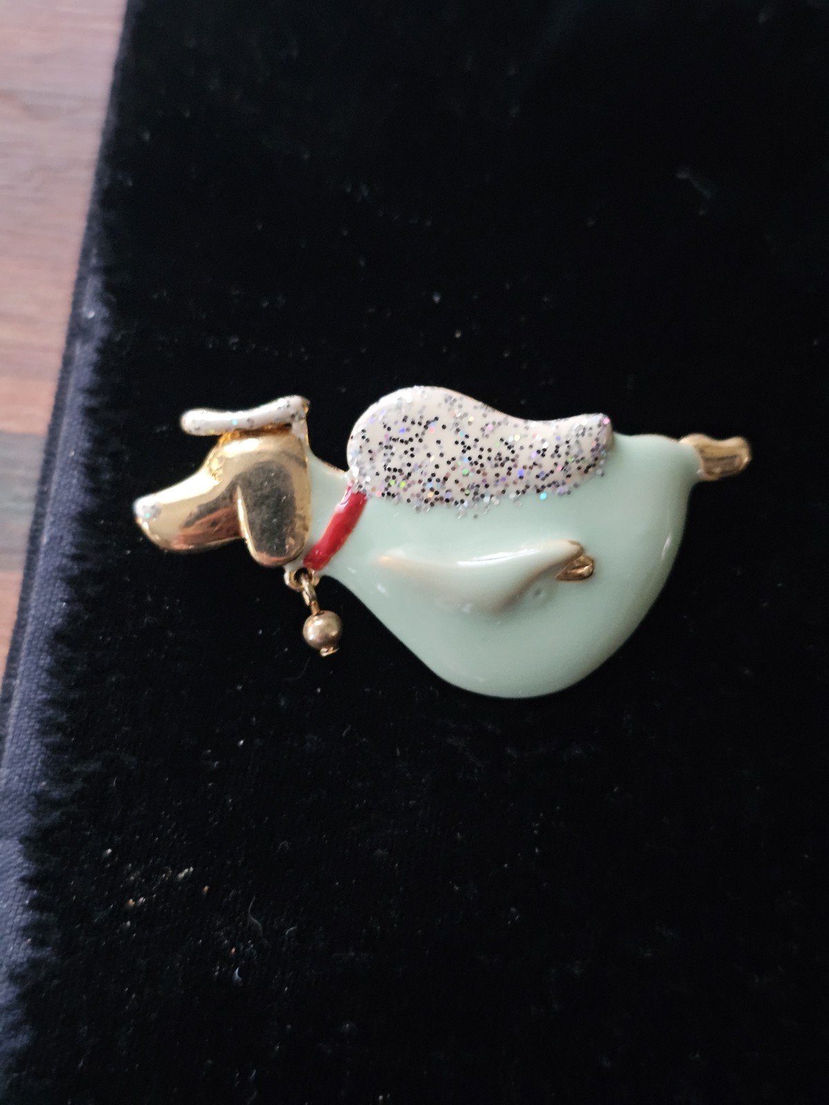 Vtg Brooch Angel Puppy Dog Gold Tone Enamel Metal Glittery Wings Signed AAI