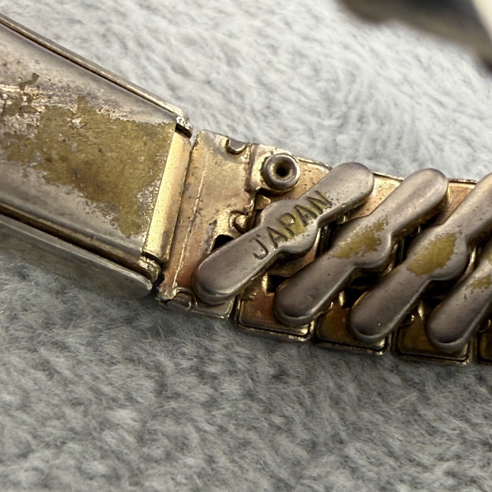 Vintage ID Bracelet Expandable Band Gold Tone Engraved “Ilene” 5.5“