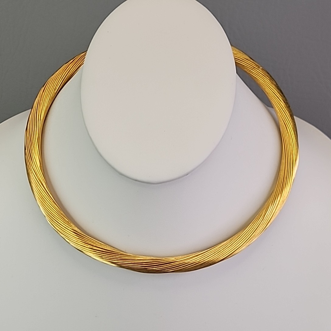 Vintage Wire Cable Torque Necklace Gold Tone Modernist Collar Rolled 14.5″