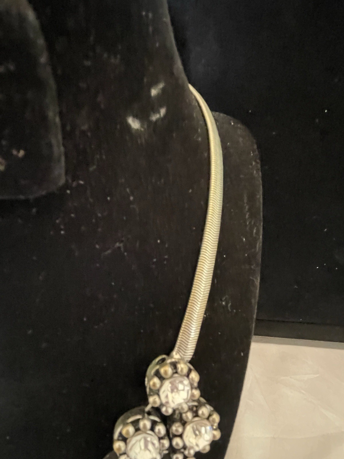Vintage ALDO Drop “V” Rhinestone Necklace Silver Tone Snake Chain STATEMENT BIB