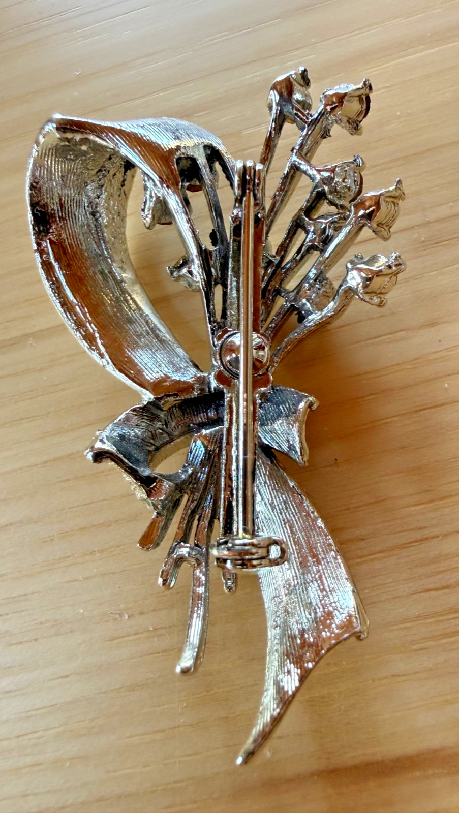 Silver Ribbon Wrapped Bouquet Brooch Vintage Clear Rhinestones Art Deco MCM