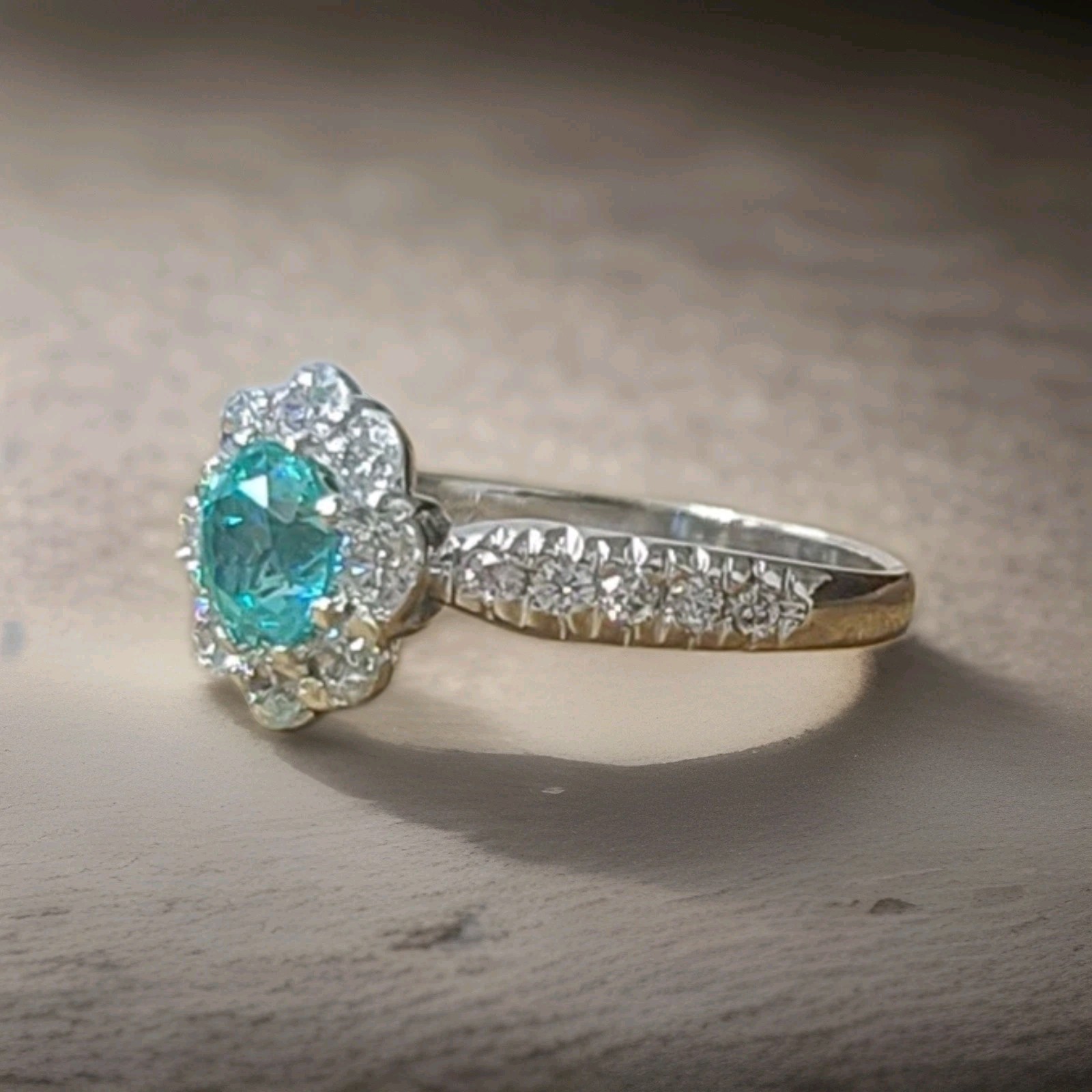 Vintage 14k White Gold Engagement Ring 1.32CT. Blue Neon Tourmaline Round Cut