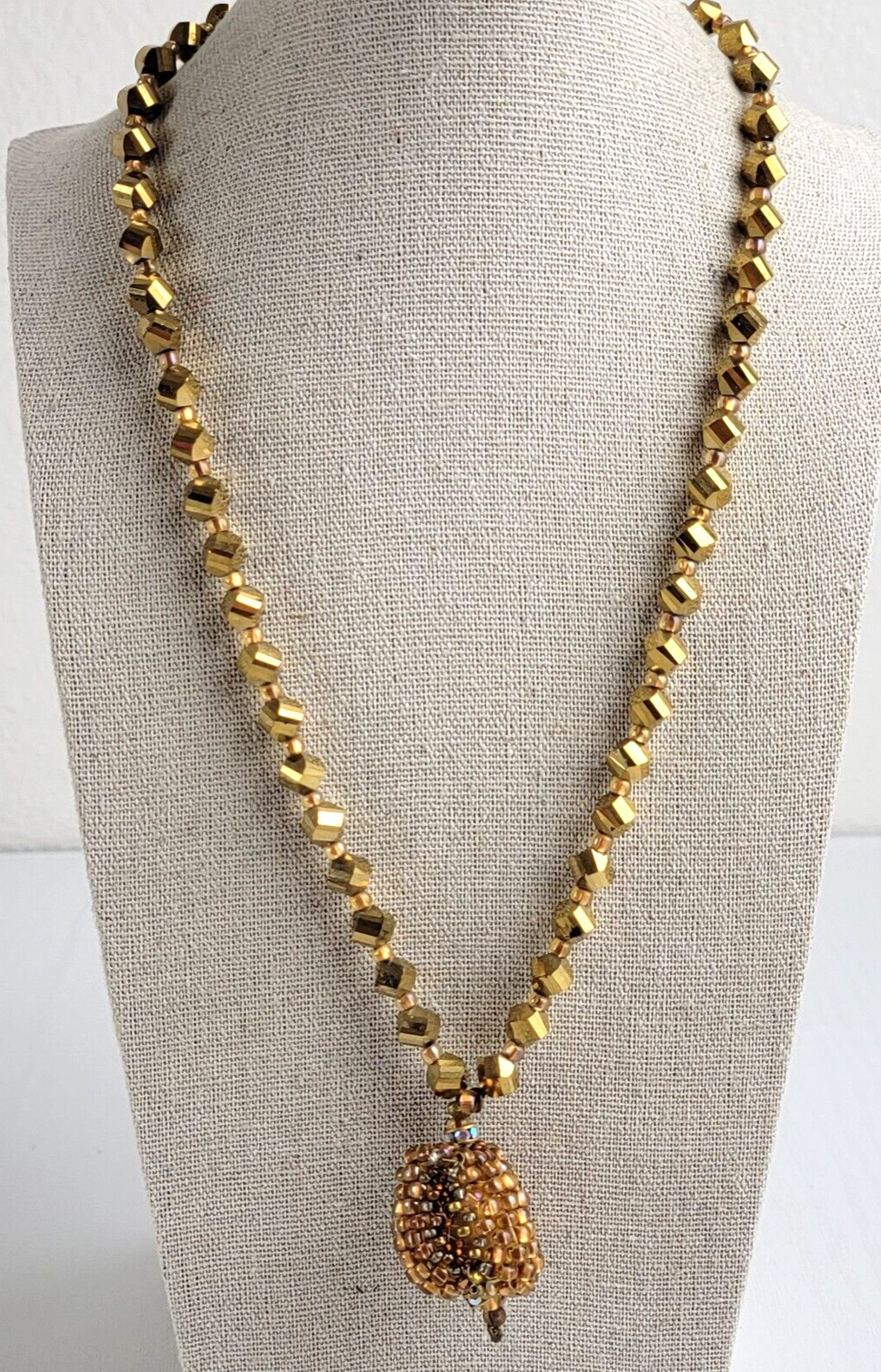 Vintage Gold Crystal Pendant Beaded Necklace 21 in Box Clasp