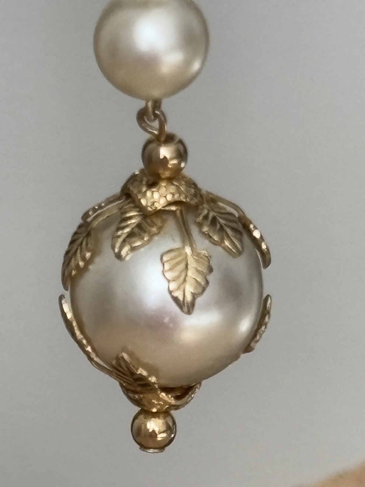 Faux Pearl Necklace / Gold Tone Chain/ Measures 25 In Total Length