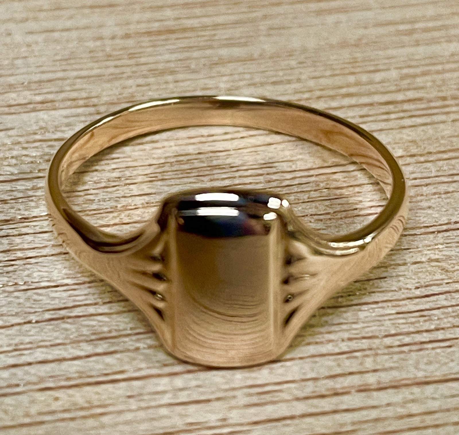 USSR Soviet-era signet ring Sz. 7.75 crafted in Solid 14K (583) gold