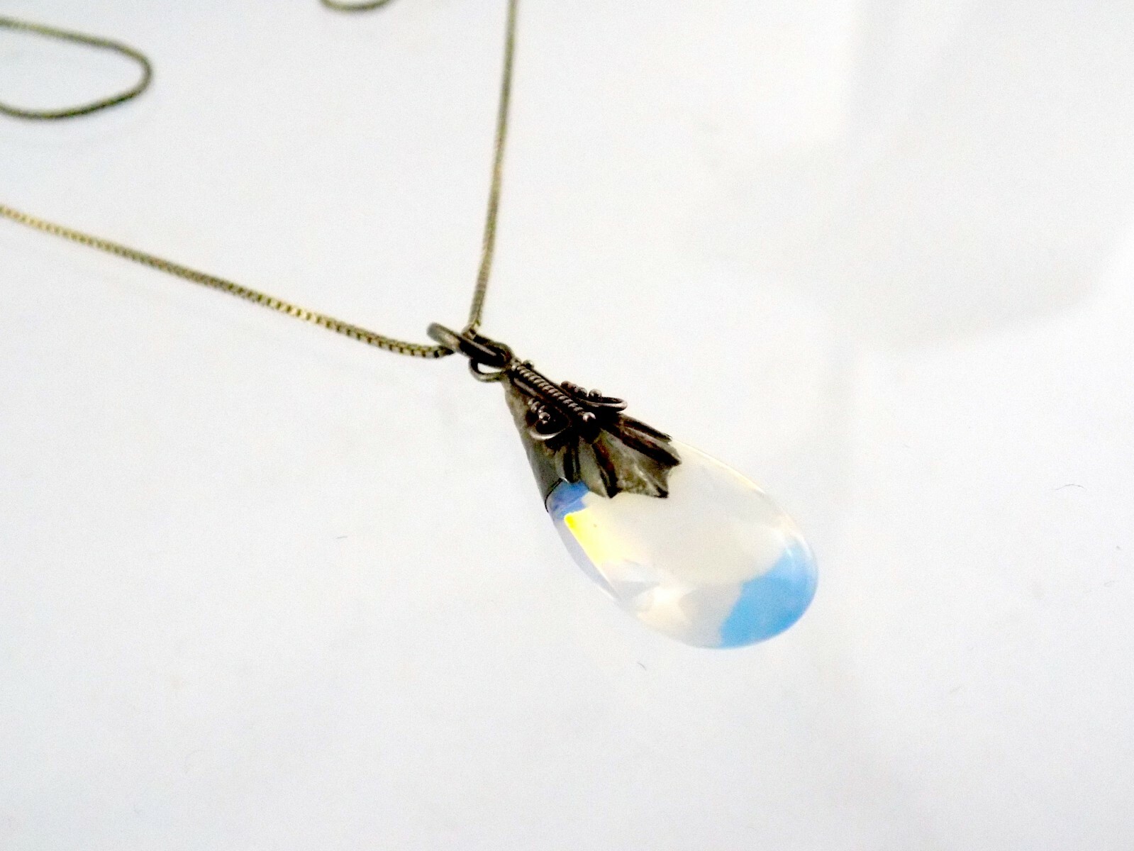 Sterling Silver Opaline Glass Pendant Necklace Box Chain 925 5.3G 17.75 Inches