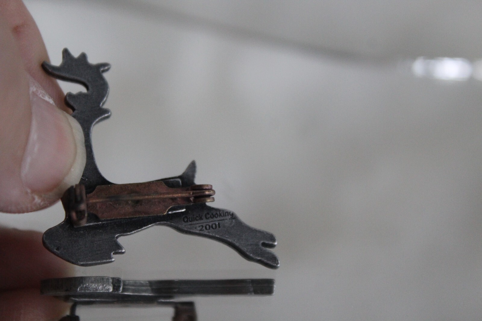 Vtg 2001 Quick Cooking Pewter Flying Reindeer Brooch Christmas Pin Gift For Her