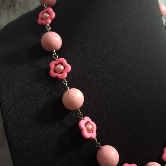 Vintage Handmade Women’s Necklace Pink Cotton Candy Natural Stones, Faux Pearls