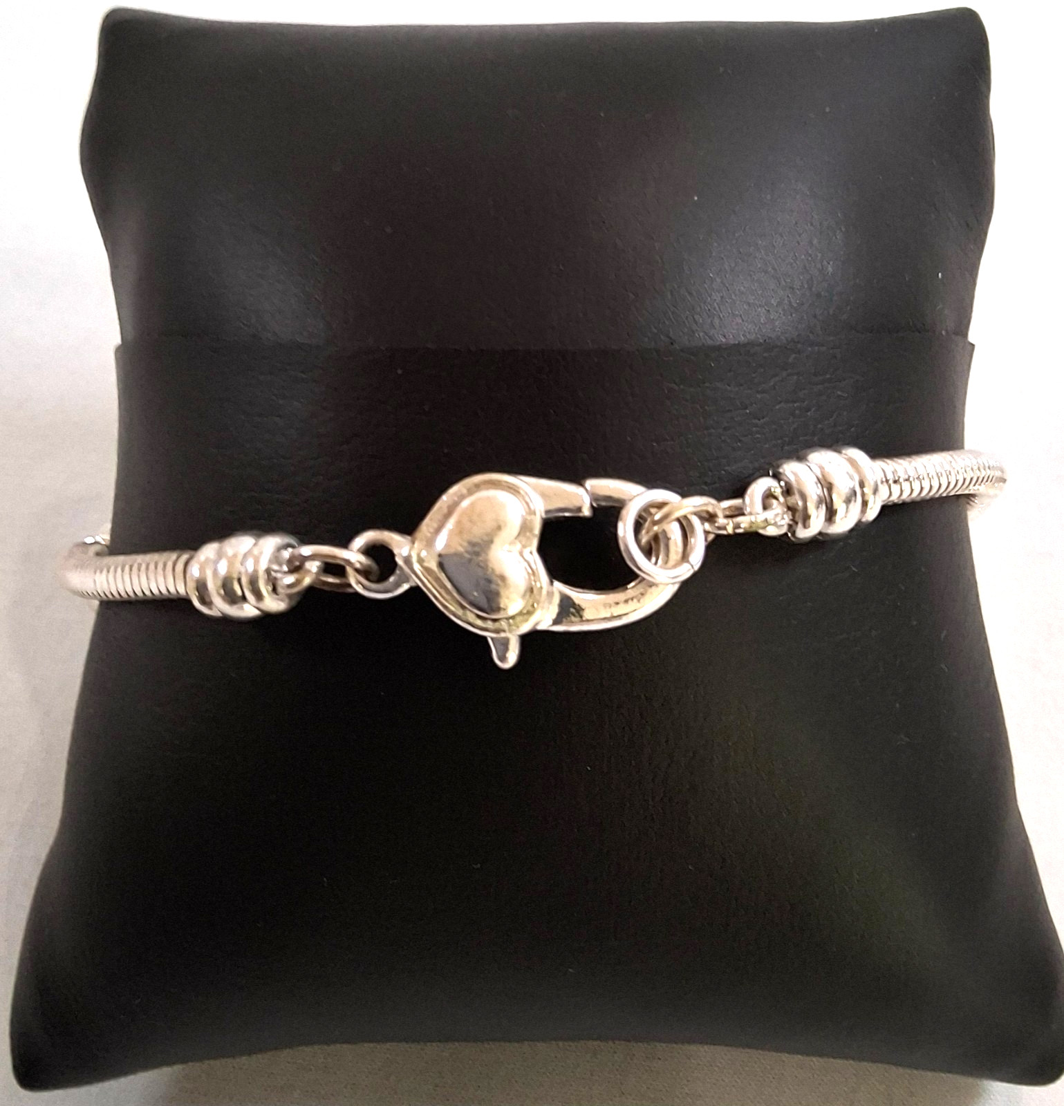 silver tone sea creatures shell 9 charm slide bracelet design