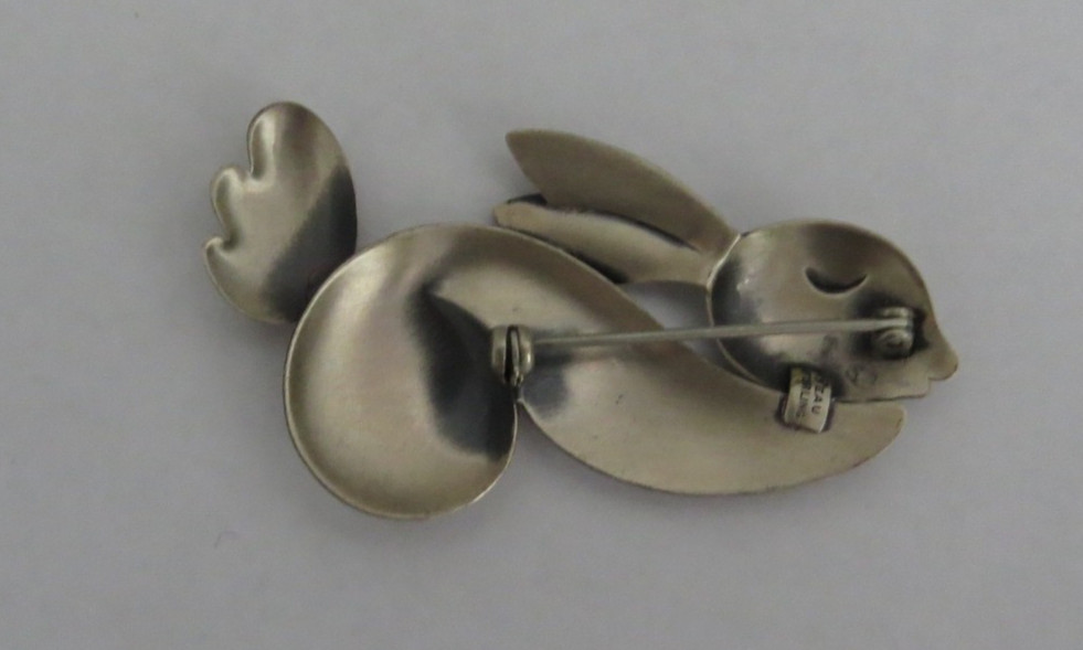 ADORABLE VINTAGE BEAU STERLING SILVER RABBIT BUNNY PIN BROOCH