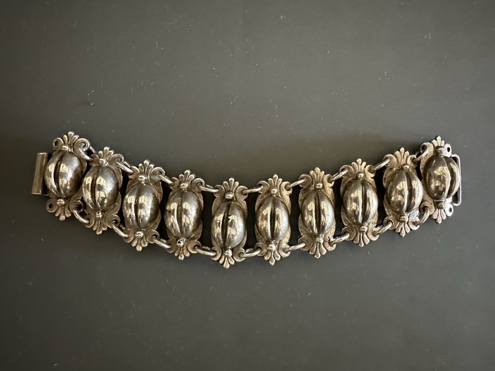925 Mexico Sterling Silver 1940’s Coffee Bean Bracelet 106 gram