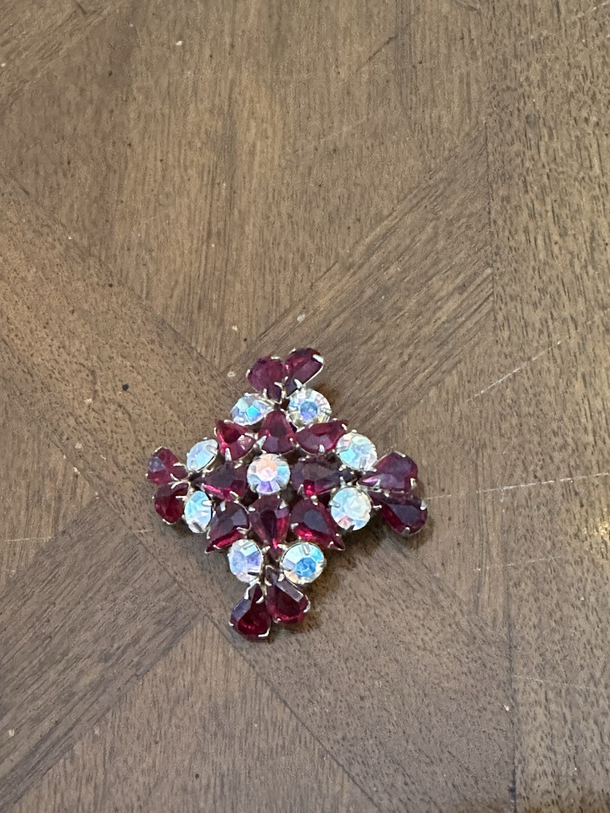 Vintage Dark Red & Clear AB Rhinestone Floral Cluster Brooch Gold Tone Nice!