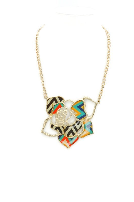 Vintage Necklace Gold Tone Rose Flower Colorful 21″