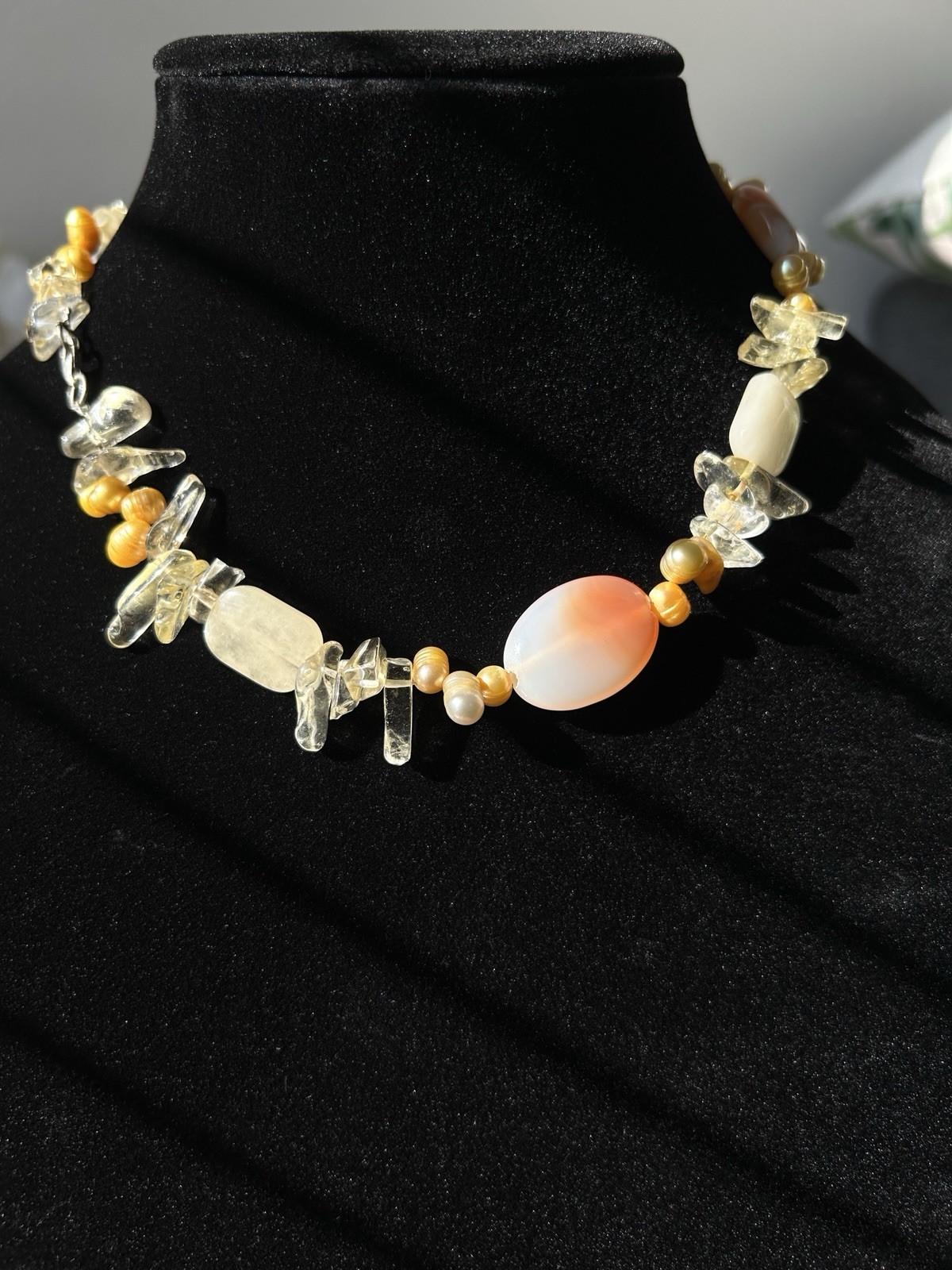 Vintage Agate Pearl And Other Semi-Precious Stones Beaded Necklace