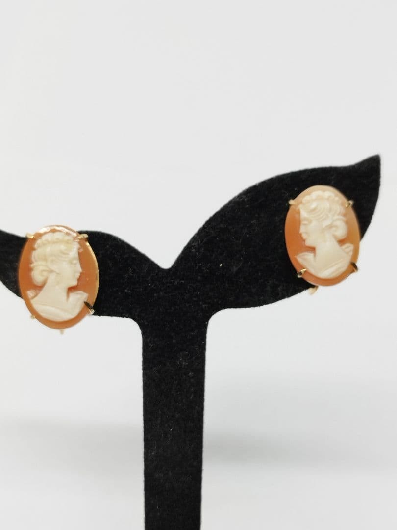 Vintage Cameo Earrings Excellent #469