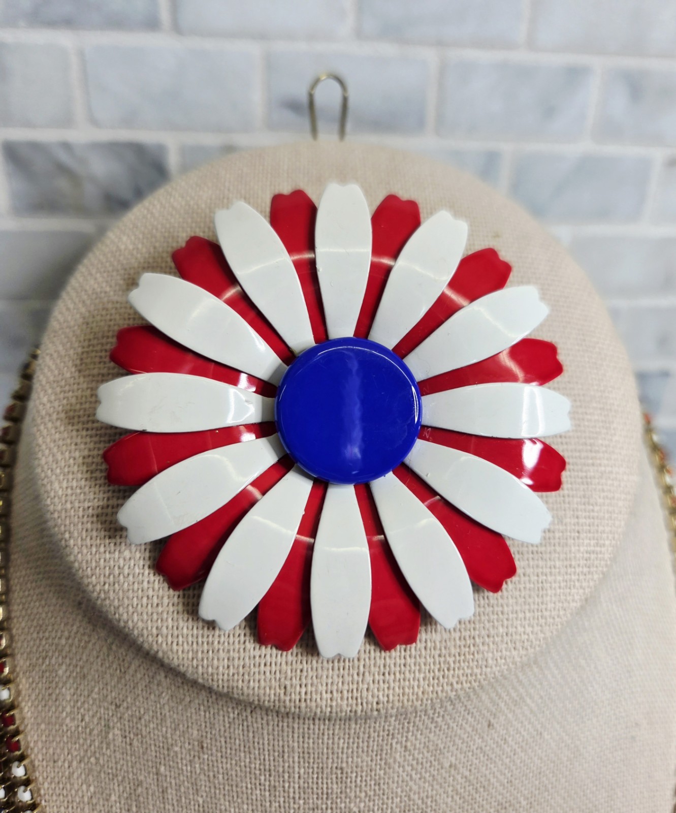 Vintage Red White & Blue Patriotic Jewelry Set Brooch Necklace & Bracelet