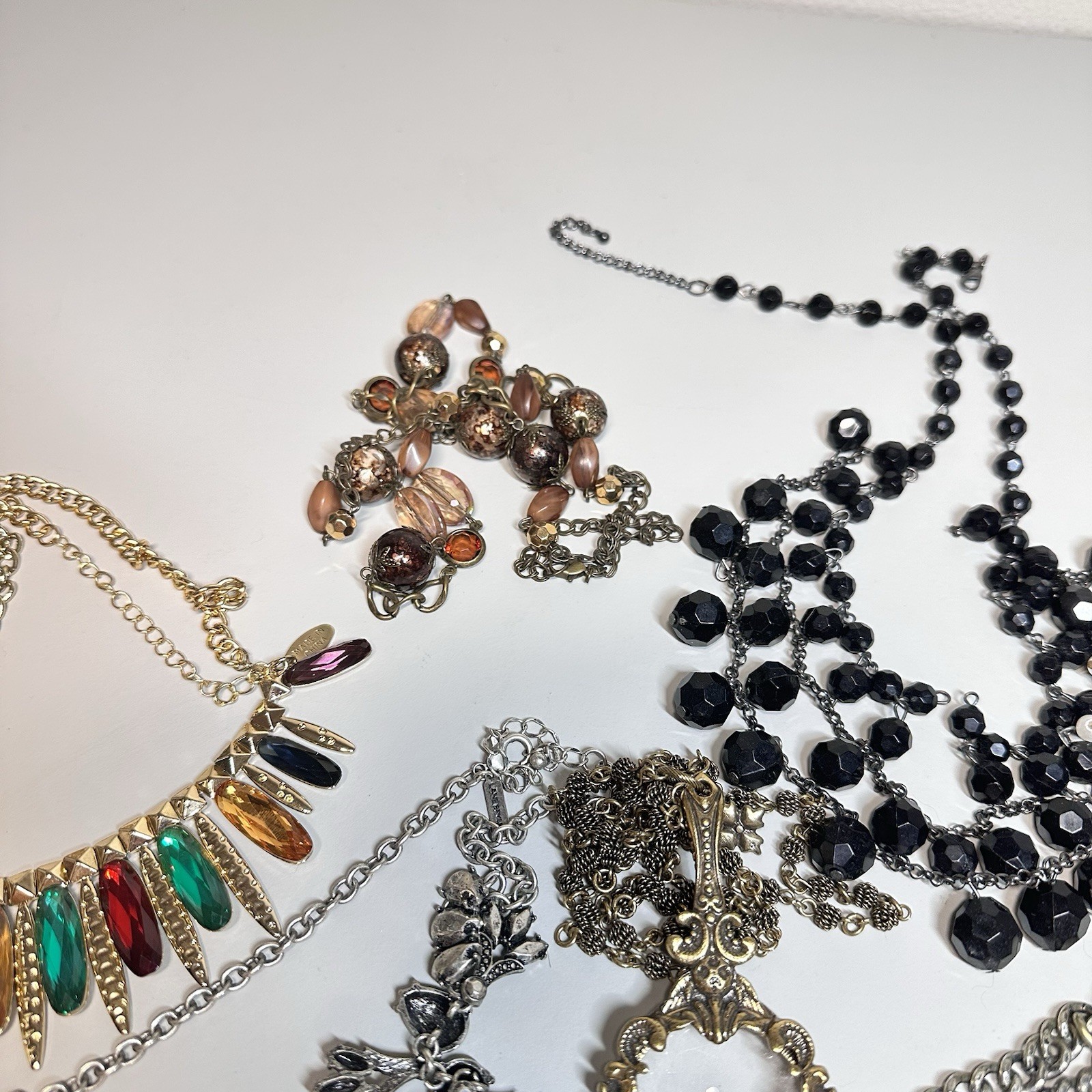 Mixed Lot Of 10 Necklaces Contemporary Costume Jewelry 1lb 5 oz
