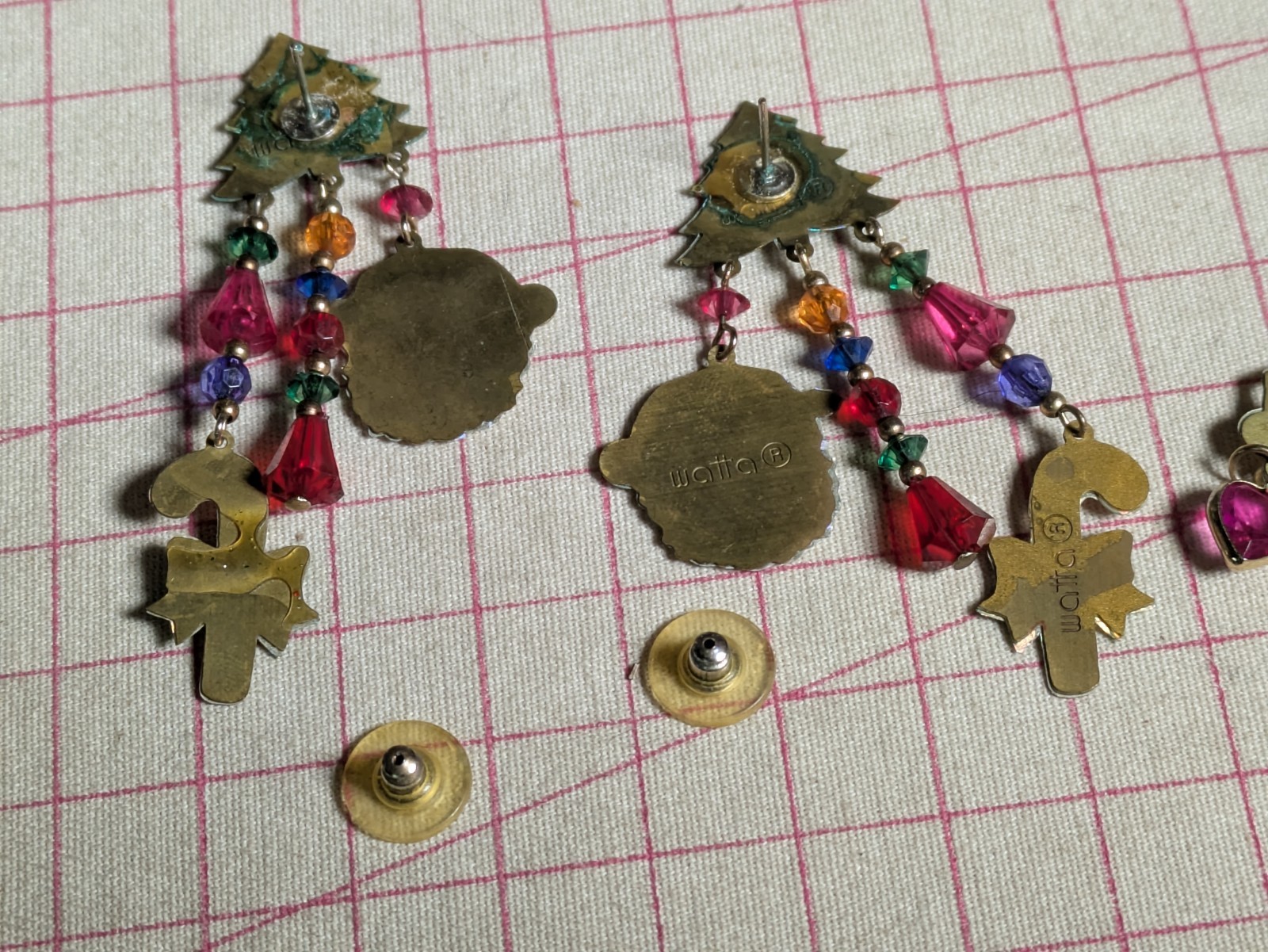 Vtg 80s (2) Watta KCFA Laundry Christmas Santa Earrings Lunch At The Ritz -like