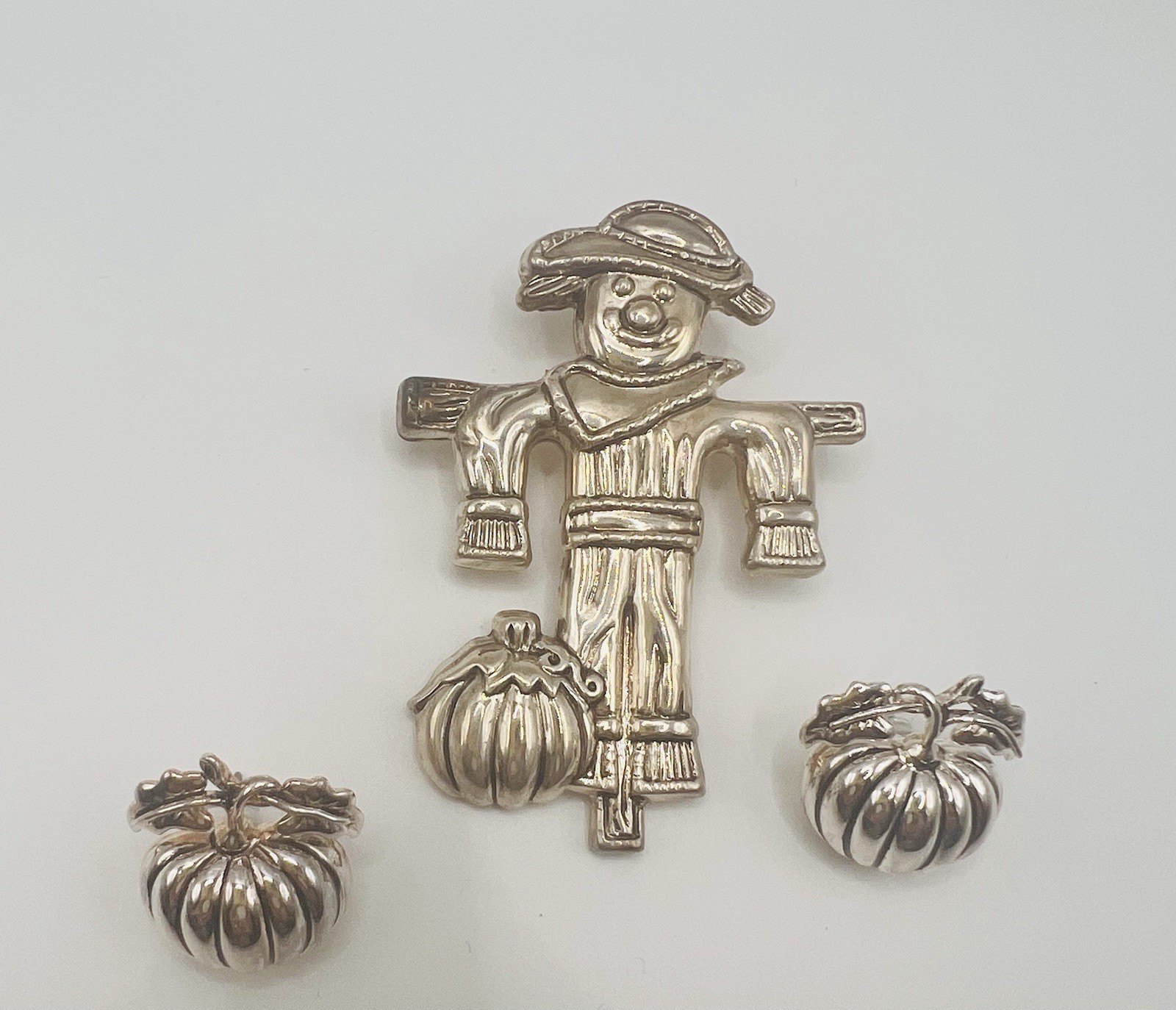 Vintage “BEST” Jewelry Lot. Halloween, Thanksgiving, Easter, Elephants