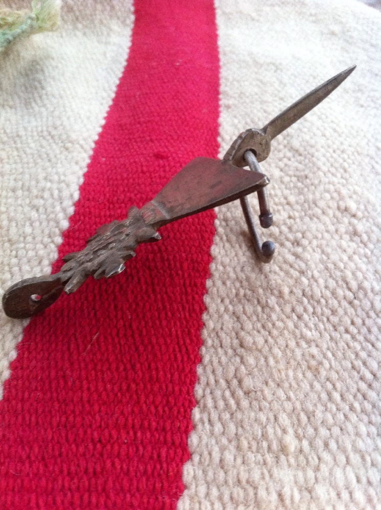 Vintage Moroccan Fibula Hand Tooled Metal Alloy Med. Sz
