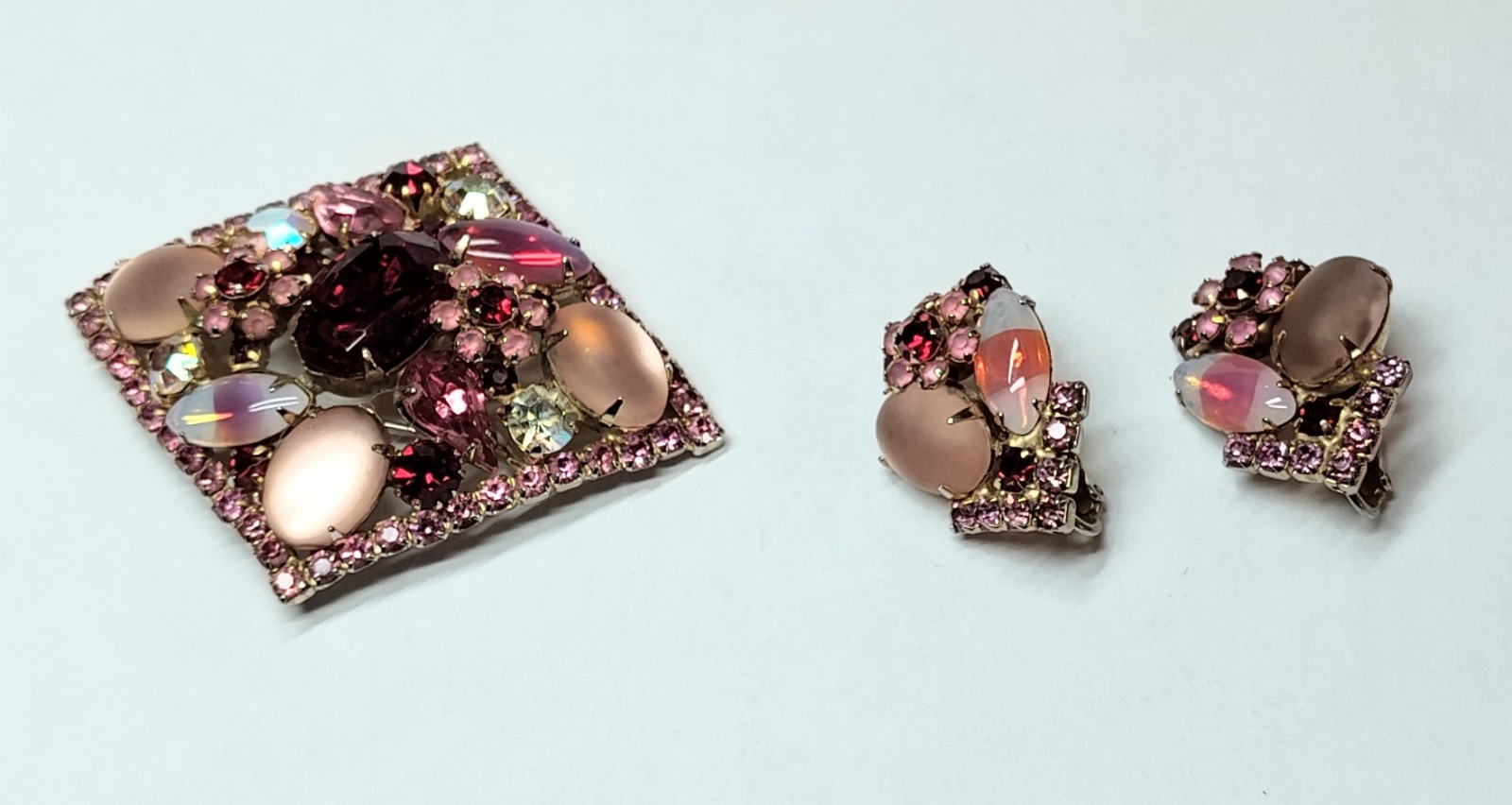 Vintage Stunning Givre Pink Red Clear AB Rhinestone Brooch Pin Clip Earrings