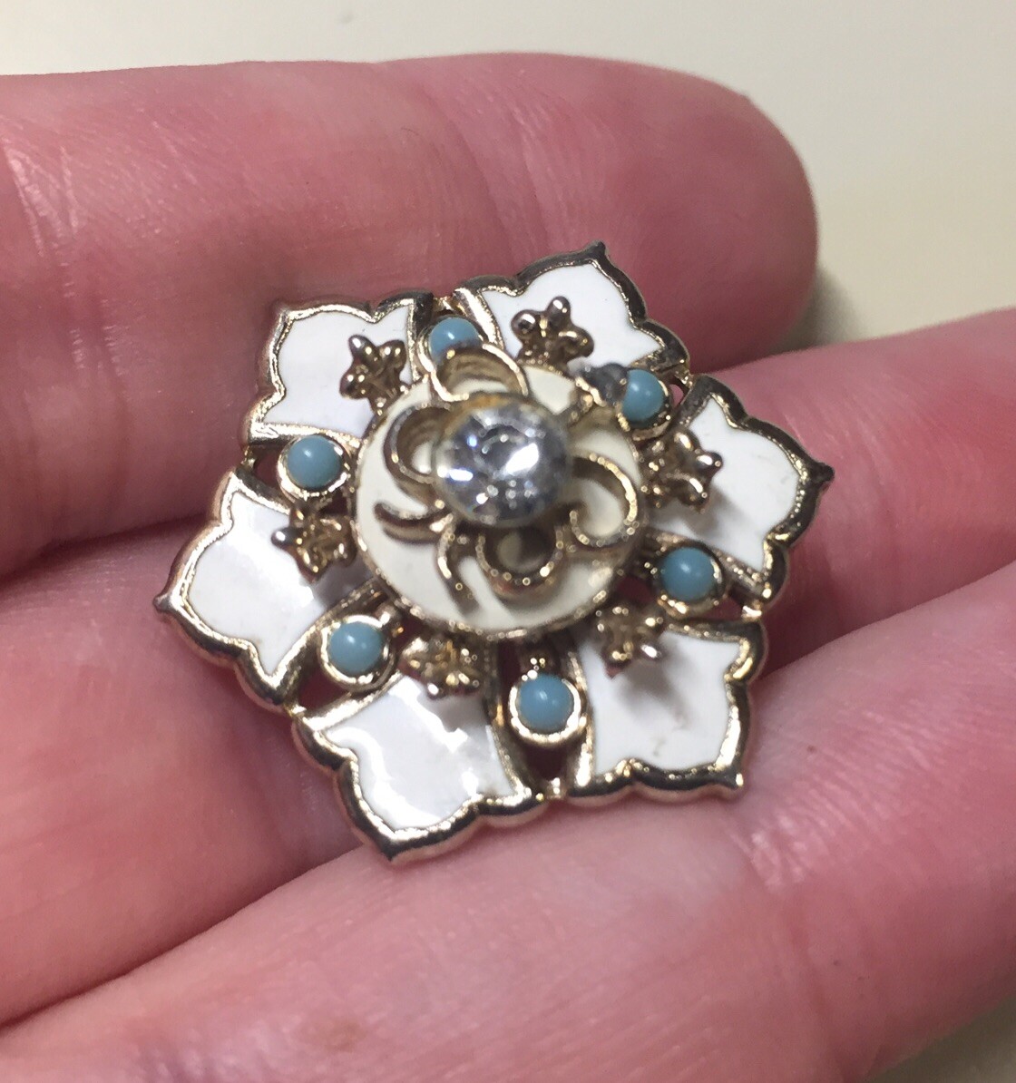 Vintage Rhinestone Enamel Turquoise Flower Brooch